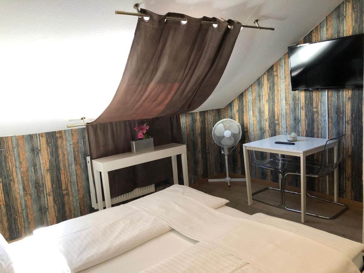 Deluxe Studio 9 in der Altstadt Appartement Freiburg im Breisgau Buitenkant foto